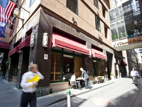 Stamford Plaza Melbourne - Airlie Beach Holiday 16