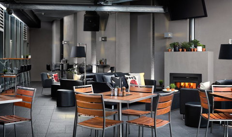 Atura Dandenong - Airlie Beach Holiday 25