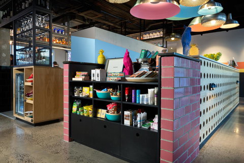 Atura Dandenong - Airlie Beach Holiday 19