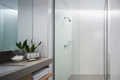 Atura Dandenong - Airlie Beach Holiday 4