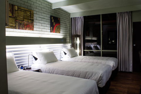 The Olive Tree Motel - Airlie Beach Holiday 2