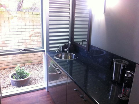 The Olive Tree Motel - Airlie Beach Holiday 9