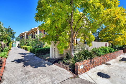Lake Wendouree Luxury Apartments - Airlie Beach Holiday 8