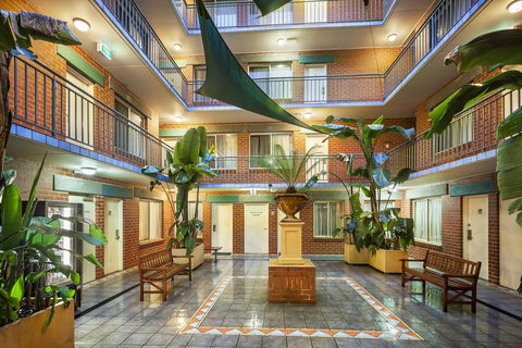Punt Road Apartment Hotel - Airlie Beach Holiday 19