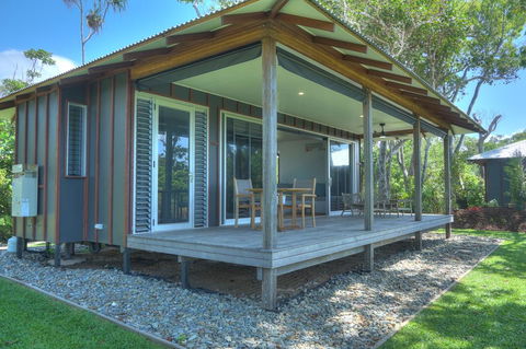 The Bungalows - Airlie Beach Holiday 2