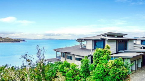 The Edge 5 - Hamilton Island - Airlie Beach Holiday 0