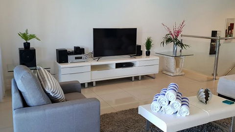 The Edge 5 - Hamilton Island - Airlie Beach Holiday 3