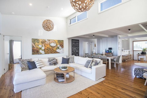 The G-Shack Rennies Beach, Ulladulla - Airlie Beach Holiday 0