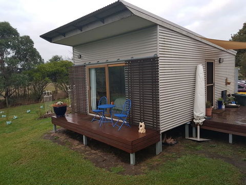 The Gurdies Room With Amazing Sunset Views - Airlie Beach Holiday 1