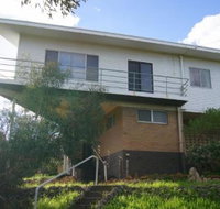 The Kite Beach House - Airlie Beach Holiday