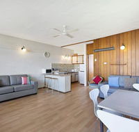The Sands Apartment 6 - Airlie Beach Holiday