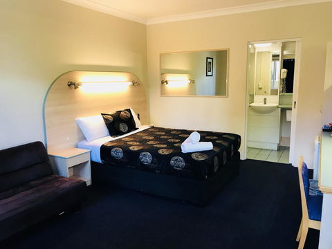 The Shamrock Hotel - Airlie Beach Holiday 2
