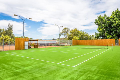 The Swan Valley Retreat - Airlie Beach Holiday 1