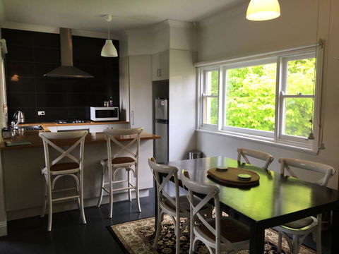Timboon Toybox Apartments - Airlie Beach Holiday 2