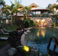 Tinaroo Lake Resort - Airlie Beach Holiday