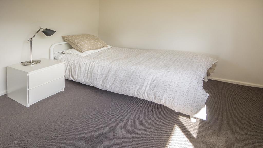 Mount Kingiman ACT Airlie Beach Holiday