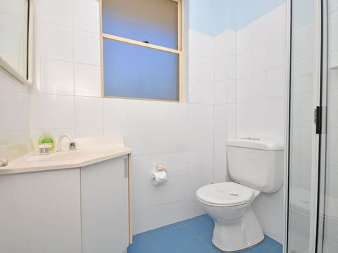 Toowoon Beach View 3br Villa 4 Just Steps To Beach With Views - Airlie Beach Holiday 2