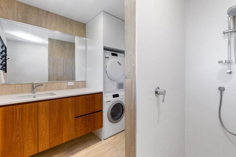 Tramican Street House - Airlie Beach Holiday 1