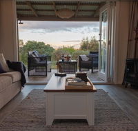 Tully Cottage BB - Airlie Beach Holiday