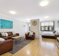 Ultimo Self-Contained Modern Apartments 623H - Airlie Beach Holiday