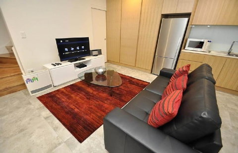 Ultimo Self-Contained One-Bedroom Apartments - Airlie Beach Holiday 0