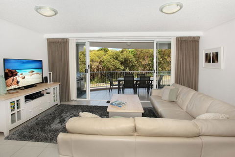 Unit 2 Point Break Apartments, 1-3 Point Arkwright, Linen Incl - Airlie Beach Holiday 0
