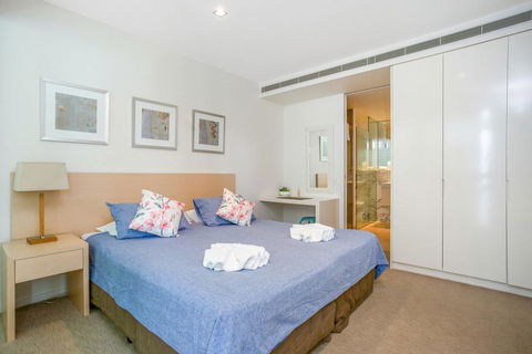 Unit 207 Plantation - Rainbow Beach, Ocean Facing - Plantation Resort Unit, Incredible Views, Top Floor - Airlie Beach Holiday 1