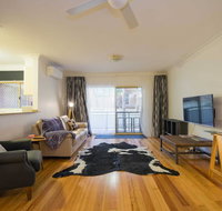 Urban Escape - Strathfield - Airlie Beach Holiday