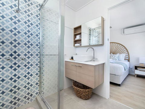 Ventura Beach Motel - 1 Bedroom - Airlie Beach Holiday 3