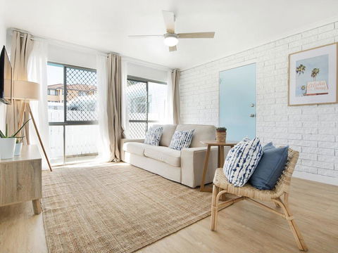Ventura Beach Motel 3 Bedroom Poolside - Airlie Beach Holiday 0