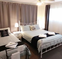 Victoria At Redcliffe Bed  Breakfast - Airlie Beach Holiday