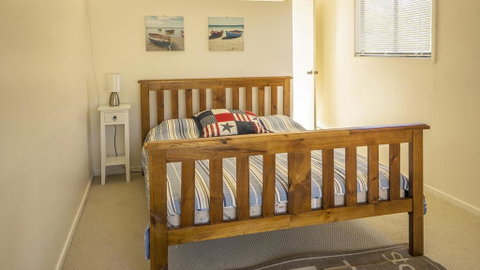 Wallder Cottage - Airlie Beach Holiday 1