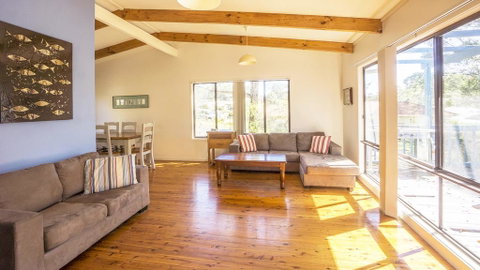 Wallder Cottage - Airlie Beach Holiday 0