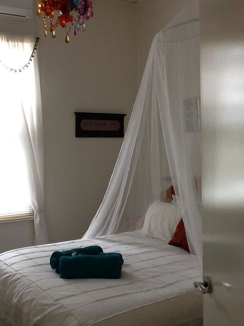 Redruth Cottage - Airlie Beach Holiday 12