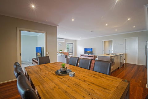 Nautical Rise Torquay - Airlie Beach Holiday 9