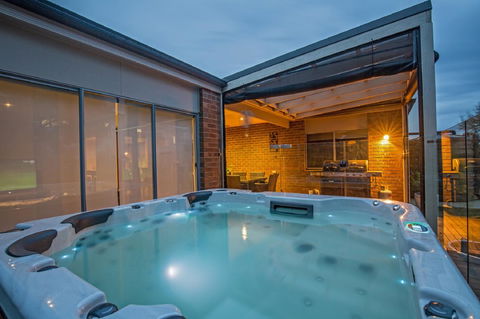 Nautical Rise Torquay - Airlie Beach Holiday 22