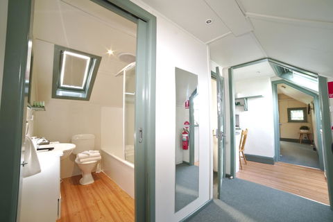 Ballarat Station Apartments - Airlie Beach Holiday 9