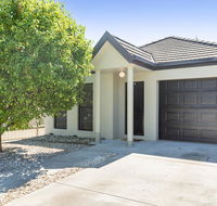 Black Lotus Townhouse - Airlie Beach Holiday