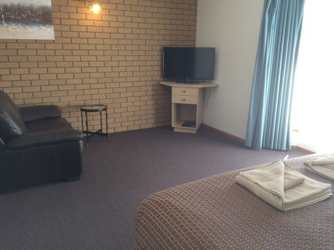 Ambassador Motor Inn - Airlie Beach Holiday 15