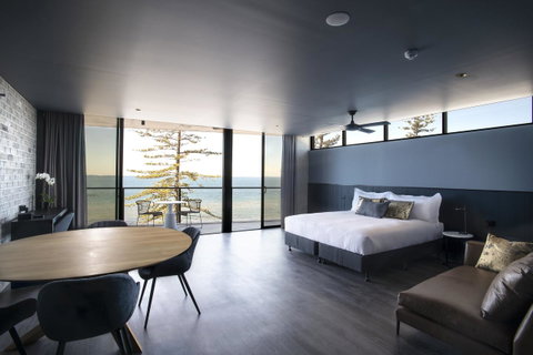 The Sebel Brisbane Margate Beach - Airlie Beach Holiday 7