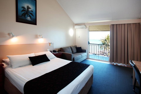 Whitsunday Sands Resort - Airlie Beach Holiday 0