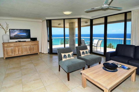 Coolum Caprice - Airlie Beach Holiday 32