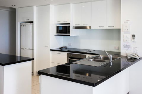 Coolum Caprice - Airlie Beach Holiday 9