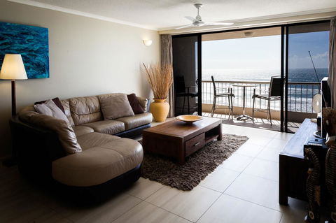 Coolum Caprice - Airlie Beach Holiday 1