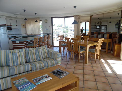 Coolum Caprice - Airlie Beach Holiday 12