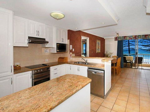 Coolum Caprice - Airlie Beach Holiday 25