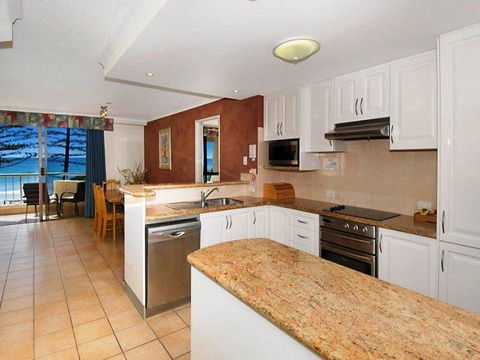 Coolum Caprice - Airlie Beach Holiday 30