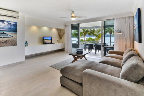 Frangipani 104 - Hamilton Island - Airlie Beach Holiday 1