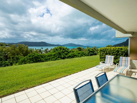 Beach Lodges - Airlie Beach Holiday 24