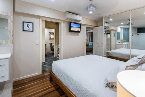 Beach Lodges - Airlie Beach Holiday 43